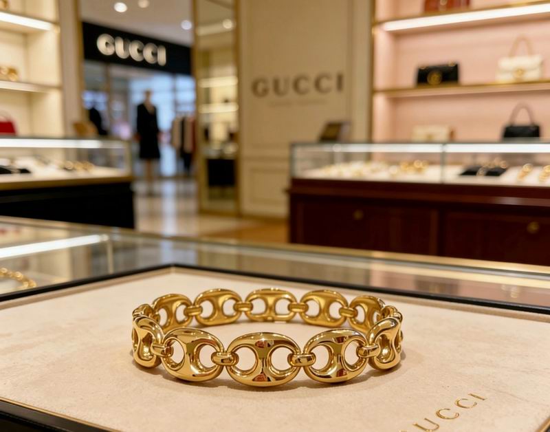 Gucci Bracelet 06yxs58